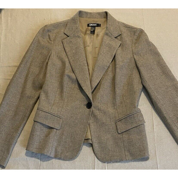 DKNY Blazer Womens Sz 6 Wool & Cashmere Blend Sport Coat Light Brown Suit Jacket - Picture 3 of 16